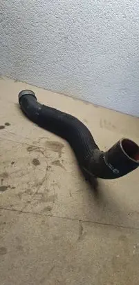 Chrysler 300 - 300C Intercooler hose/pipe 04861690AC 51959