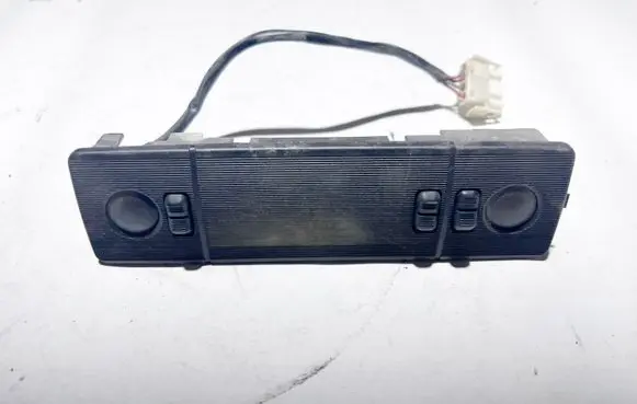 BMW 8 E31 Front seat light 1374427 71401 63311379412