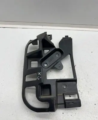 Peugeot 5008 II Rear bumper mounting bracket 9829979880