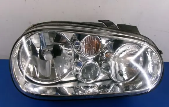 Volkswagen Golf IV Headlight/headlamp