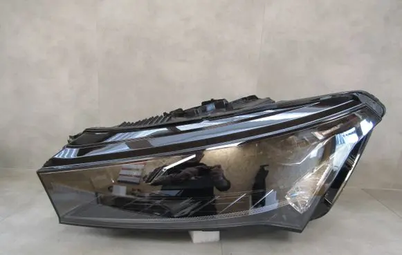 Skoda Enyaq iV Headlight/headlamp 5LB941015A
