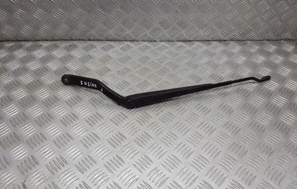 Ford Fusion Front wiper blade arm