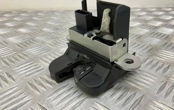 Tailgate/trunk/boot lock/catch/latch