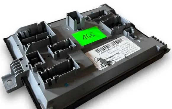 Mercedes-Benz E AMG W213 Central body control module S165 A2139009829