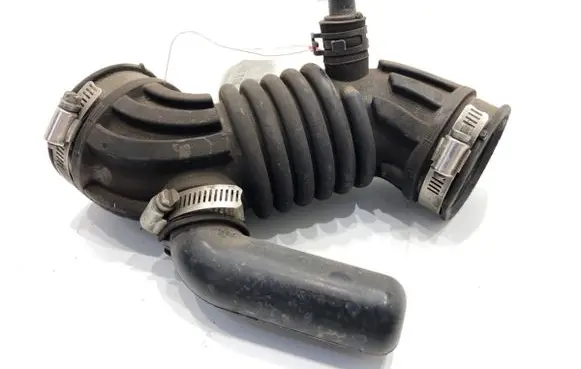 Nissan Qashqai Air intake hose/pipe