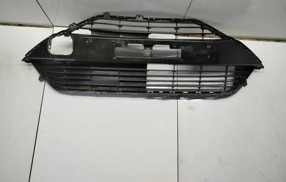 Toyota Aygo AB40 Front bumper upper radiator grill 53112-0H170