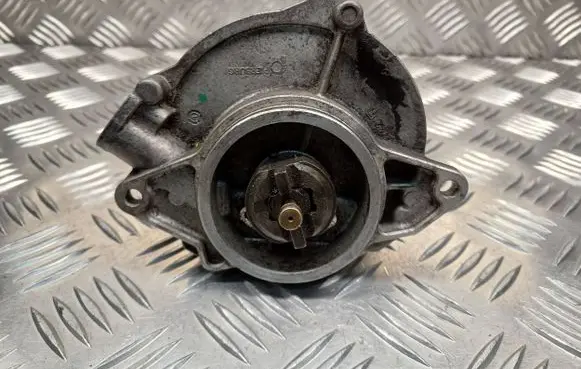 Vacuum pump