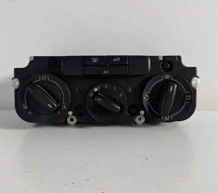 Volkswagen Tiguan Climate control unit 5M2820045A