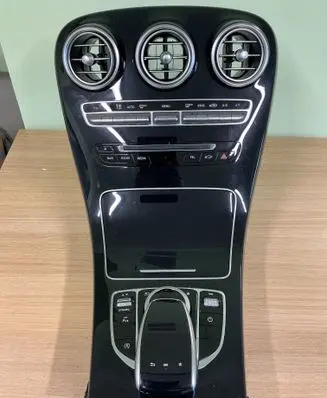 Mercedes-Benz C W205 Center console A2056801005