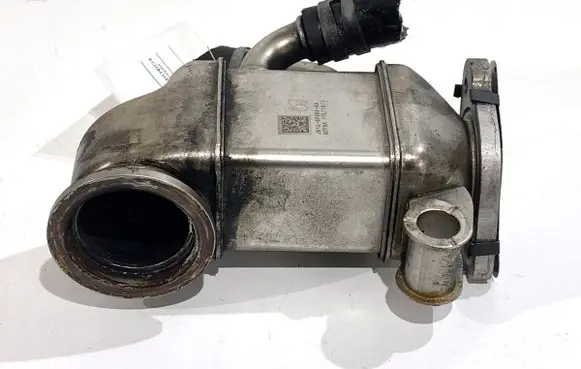 Ford Focus EGR valve cooler JN1Q9F464AA