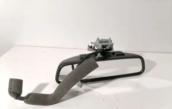 Mercedes-Benz E W212 Rear view mirror (interior) E11026530