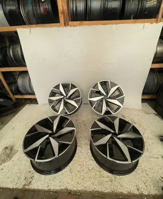 Volkswagen ID.4 R20 alloy rim 11A601025G