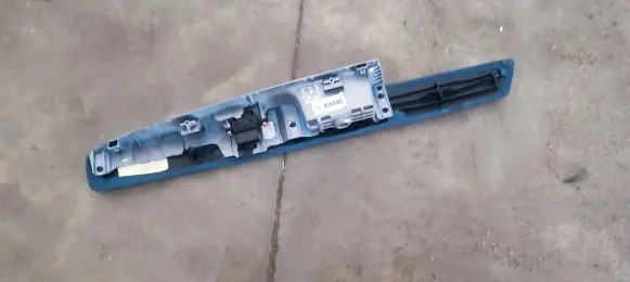 Mazda 2 Electric window control switch