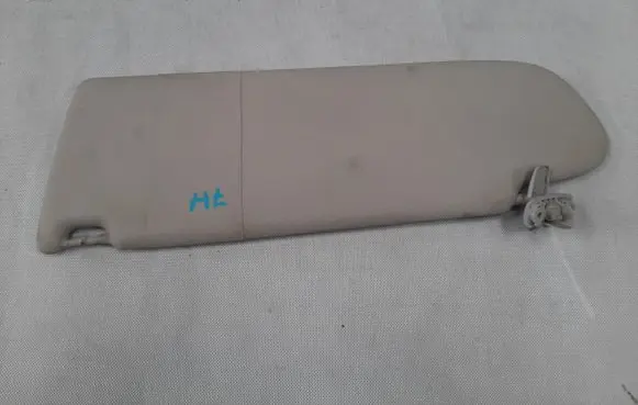 Sun visor