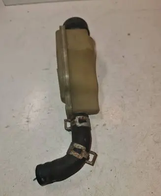 Power steering fluid tank/reservoir