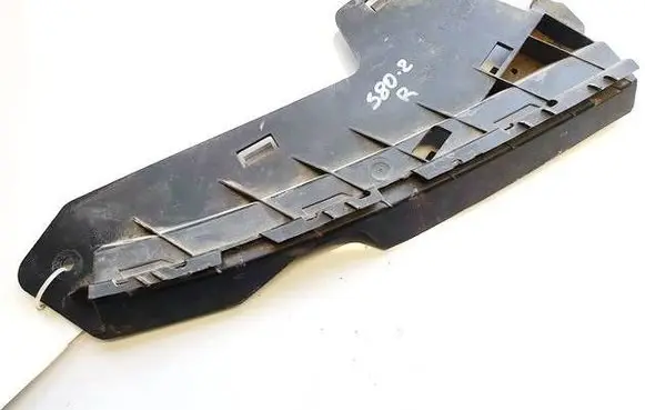 Volvo S80 Front bumper mounting bracket 30796388