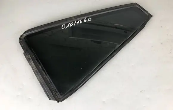 Subaru Outback Rear vent window glass 