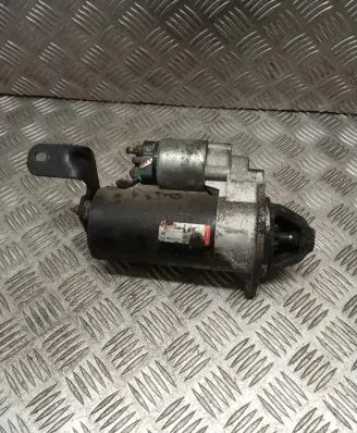 Opel Zafira A Starter motor