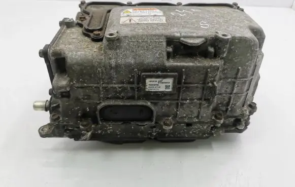 Toyota Prius (XW30) Voltage converter inverter G920047140 A09K090703