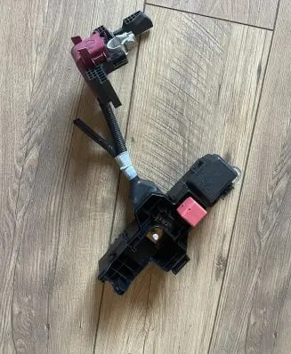 Toyota RAV 4 (XA50) Positive cable (battery) PPTD20