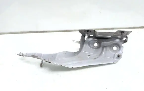 Audi Q5 SQ5 FY Fender mounting bracket 80A821135A 80A921131A