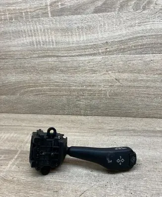 BMW 3 E46 Indicator stalk 8363668M 01104010
