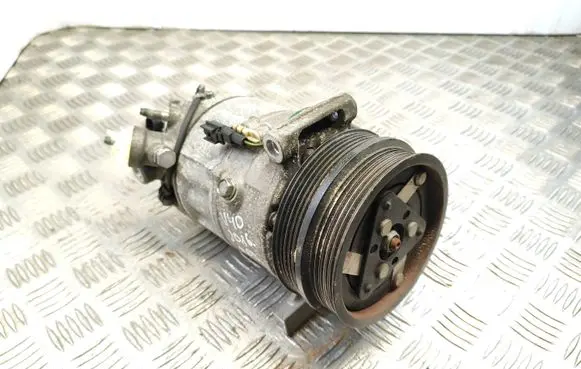 Volvo V40 Air conditioning (A/C) compressor (pump) 31292175 1687P 104151072B4