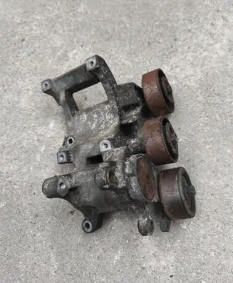Toyota Land Cruiser (J120) A/C compressor mount bracket 1662030010