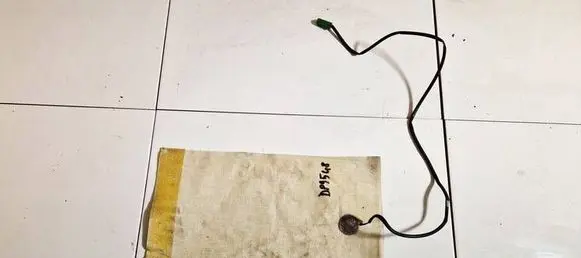 Ford Mondeo Mk III Seat heating element 1s7t14a459db 0-1241795-4