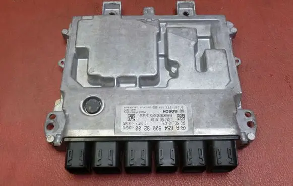Mercedes-Benz C W205 Engine control unit/module A6549003200 0281033490