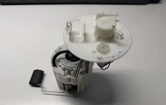 KIA Rio In-tank fuel pump 31110H8400