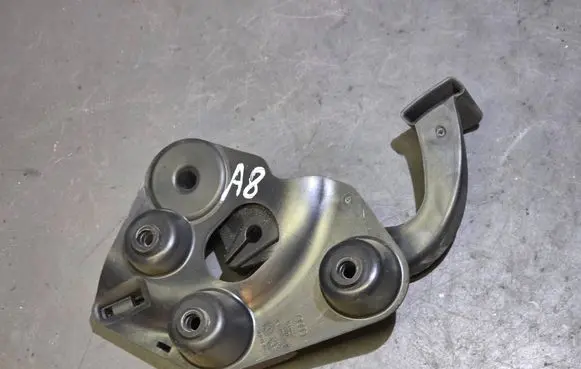 Audi A8 S8 D3 4E Engine bonnet (hood) release handle 4E1823533E