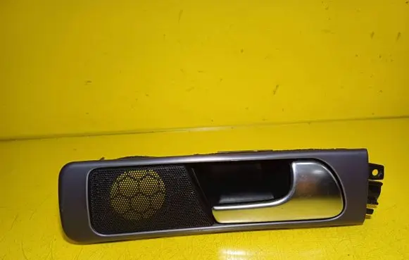 Audi A6 S6 C5 4B Rear door interior handle 4B0839020