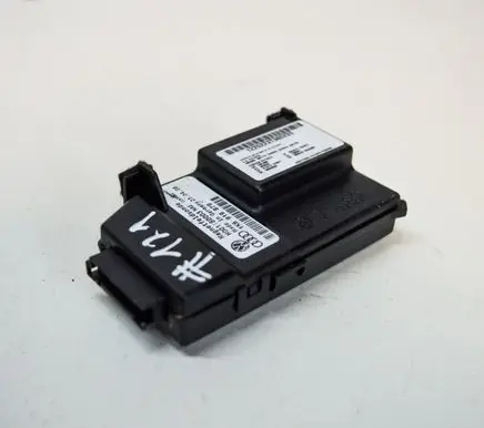 Volkswagen Tiguan Other devices 1K6919879