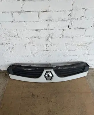 Renault Master II Front grill