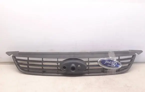 Ford Focus Front grill 8M518200BF DOTAA 8M518200