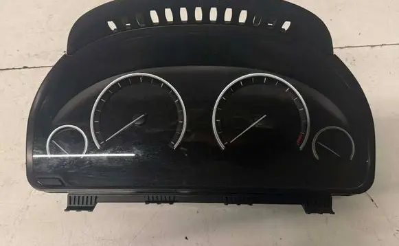 BMW 5 F10 F11 Speedometer (instrument cluster) 9291394 12382410 0000639811