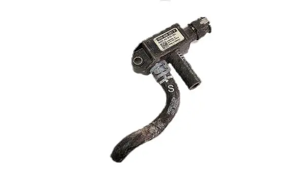 Audi A4 S4 B8 8K Exhaust gas pressure sensor 059906051F