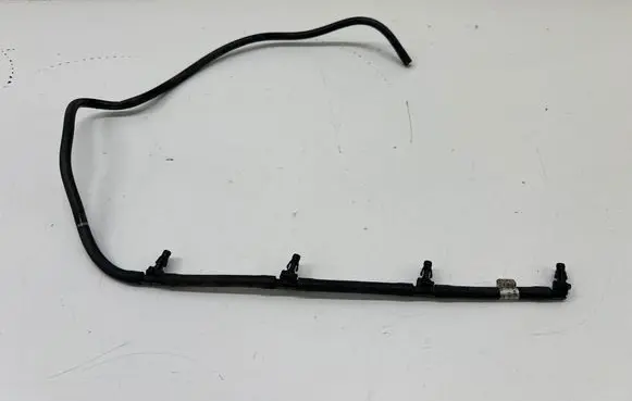 Mercedes-Benz GLA W156 X156 Fuel return line/hose A6510700132
