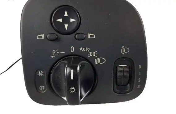 Mercedes-Benz C W203 Light switch A2035450604