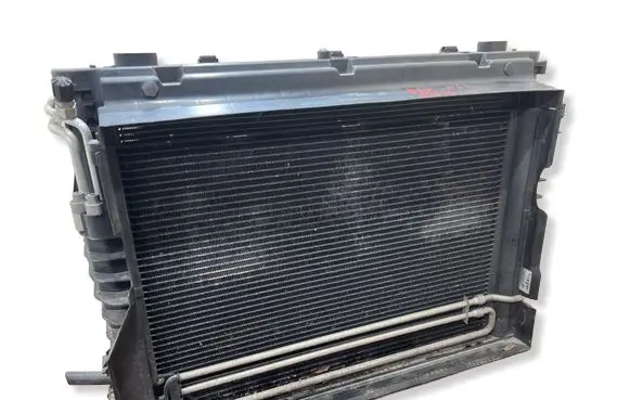 BMW 5 E60 E61 Radiator set 7519205 8716002 7551746