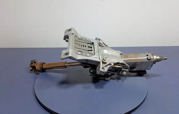Volvo V40 Steering wheel axle 31340956