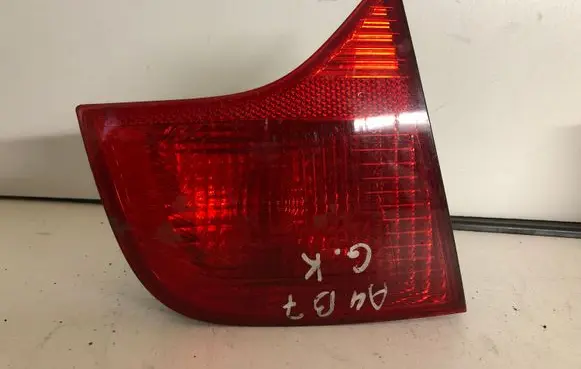Audi A4 S4 B7 8E 8H Tailgate rear/tail lights 8E5945093