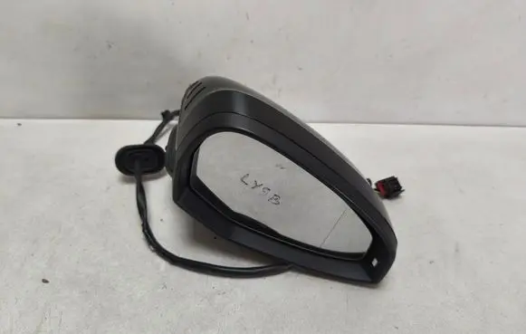 Audi A5 Front door electric wing mirror 