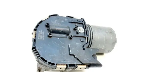 Volvo V50 Wiper motor 30699345