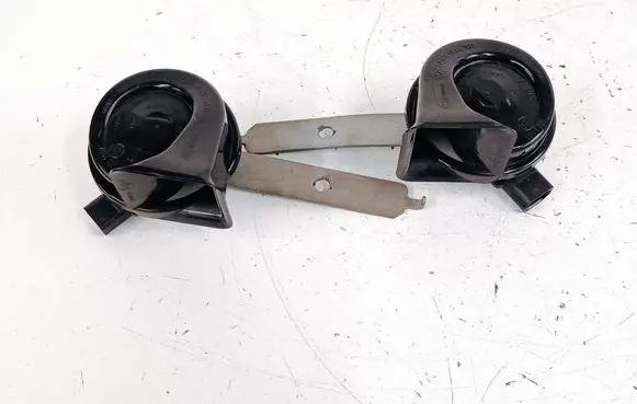 BMW X5M E70 Horn signal 7288096 7288095
