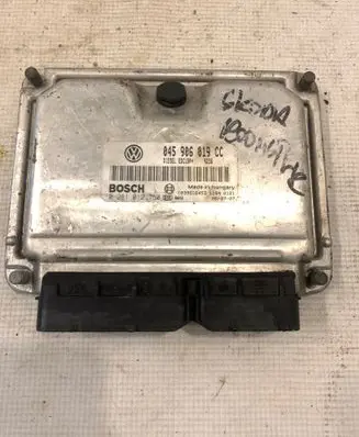 Skoda Roomster (5J) Engine control unit/module 045906019CC 1039S16453 0281012750