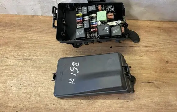 Skoda Octavia Mk4 Fuse box set 5WA907361A