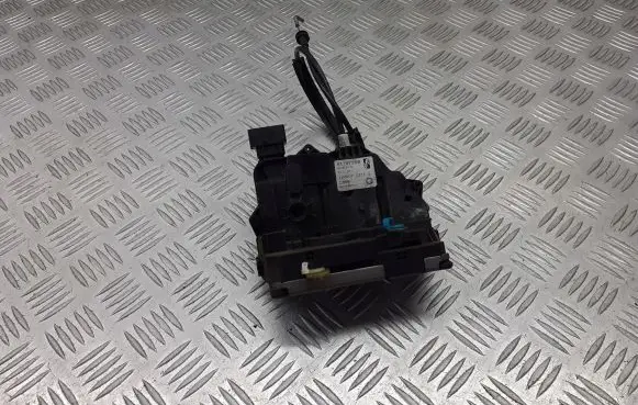 Fiat Grande Punto Front door lock 51797557