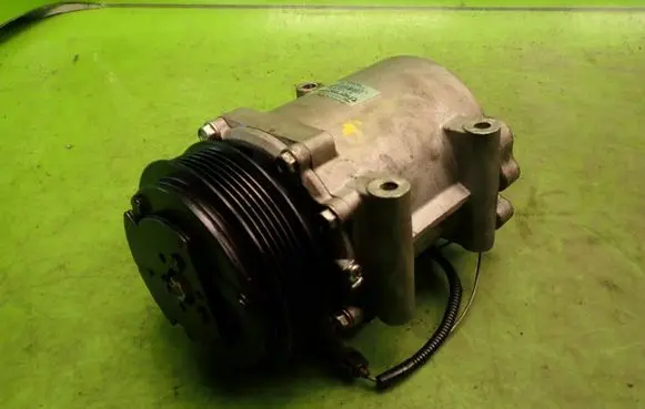 Volvo V70 Air conditioning (A/C) compressor (pump) THERMOTECKTT090040